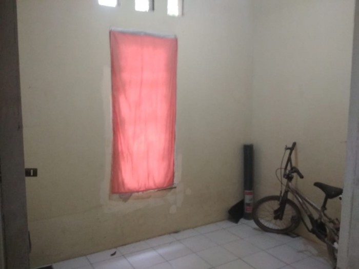 Rumah dijual di Cilemah Abang Jababeka